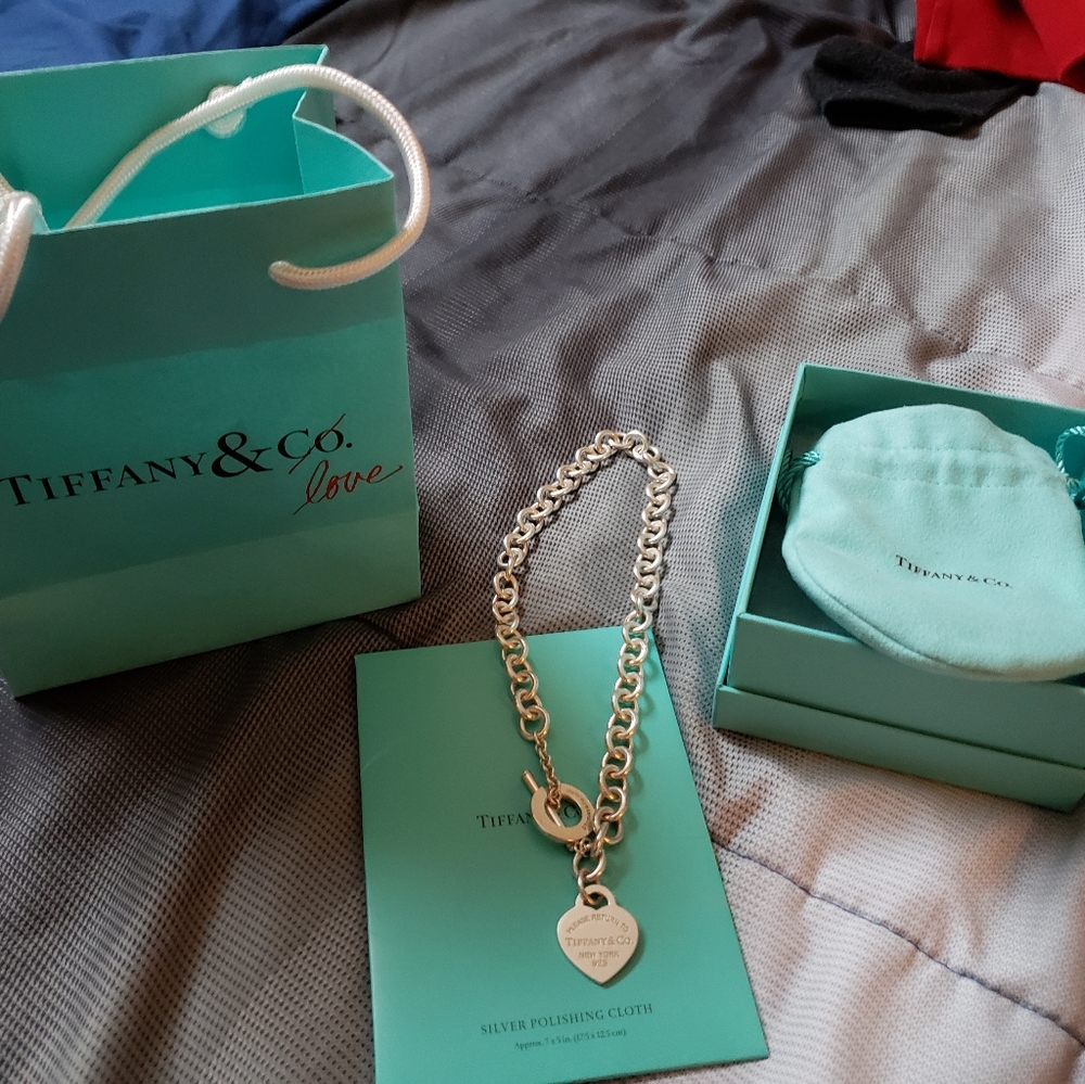 Tiffany and Co “Return to Tiffany Heart” Choker